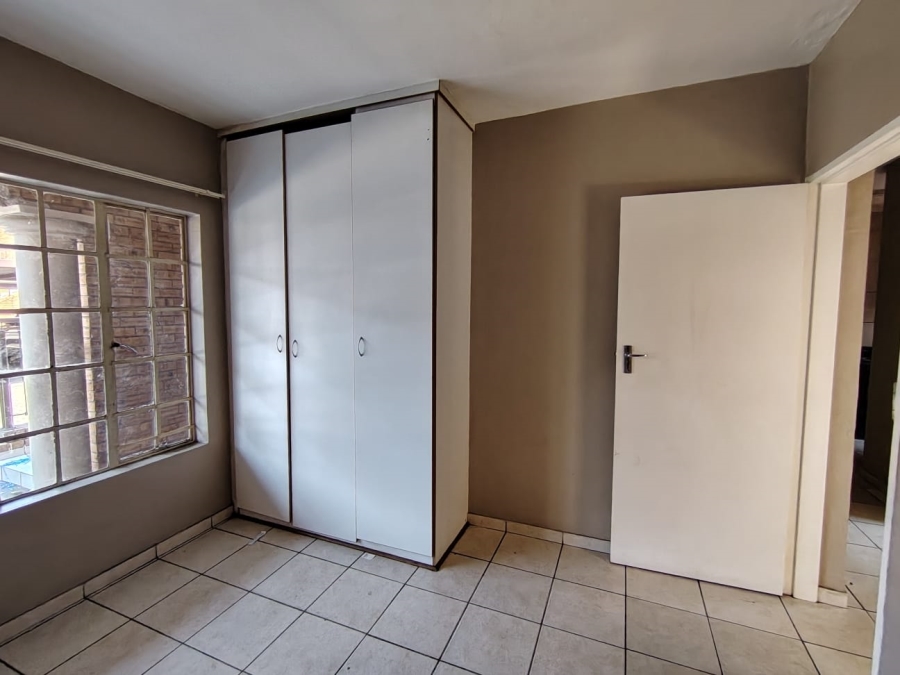 2 Bedroom Property for Sale in Oos Einde North West